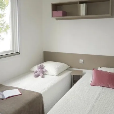 Mobilhome 6 Et 4 Places Terrasses Couvertes - Les Dunes De Contis Campsite Saint-Julien-en-Born